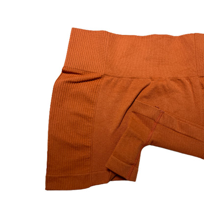canhong Sports shorts (price please ask customer service)