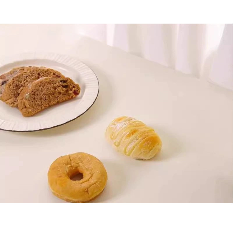 xinfengzhixing Skin film, the touch of the skin, environmentally friendly and healthy, adapted to all types of furniture.