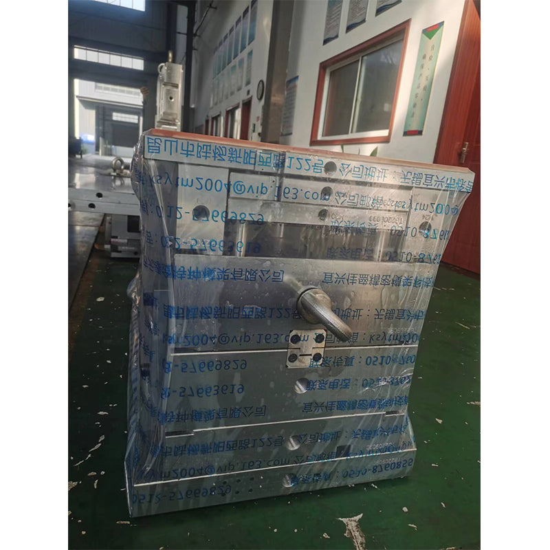 GAIN Capital   Car molds   (Please consult customer service for prices)